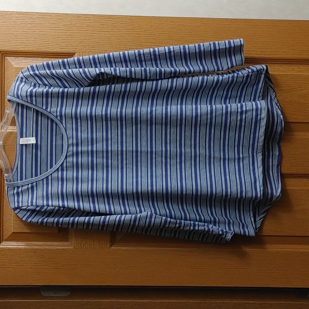 Lularoe Lynnae Large
